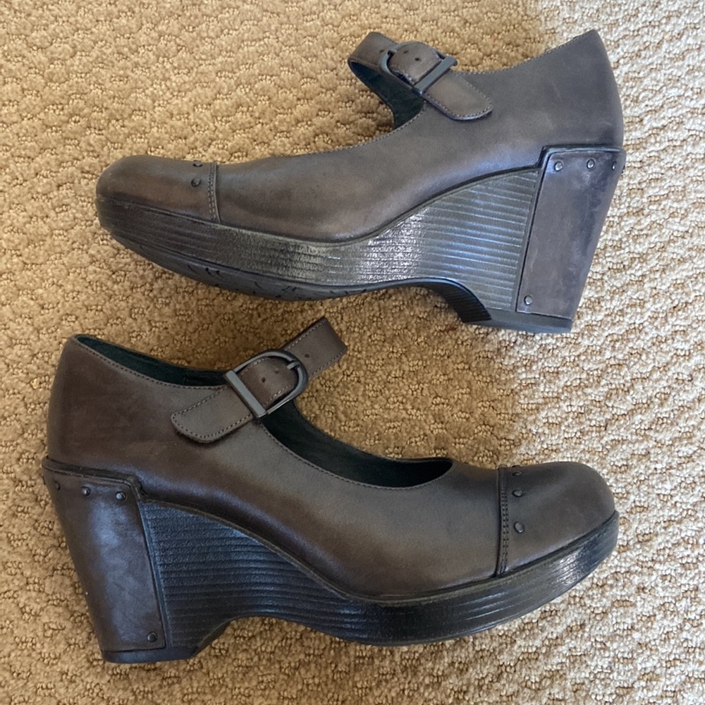 Dansko Mary Jane Strap Wedges Size 38